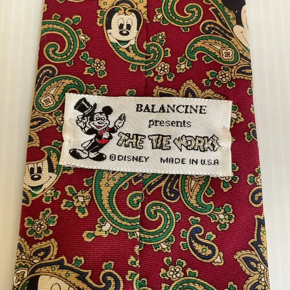 Vintage Disney Mickey Mouse men’s necktie by Balancine / The Tie Works,